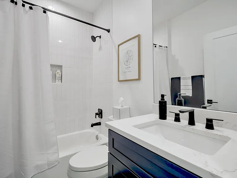 413 W Odell St #2 — Photo 10