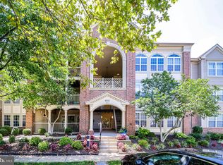 6603 Thackwell Way #C-4C, Alexandria, VA 22315
