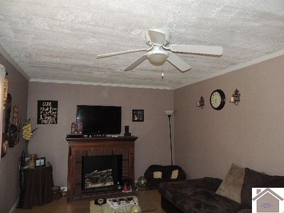 2nd image of 1001 S 14th St