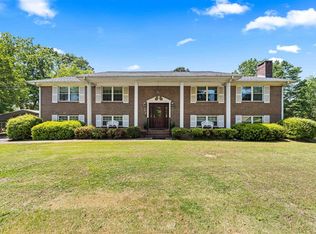 5608 Longview Dr, Adamsville, AL 35005