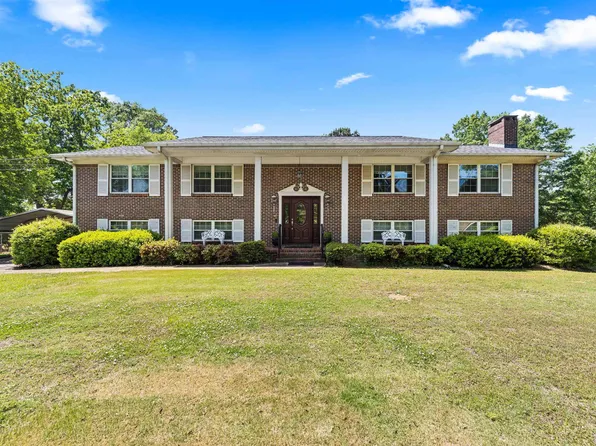 5608 Longview Dr, Adamsville, AL 35005