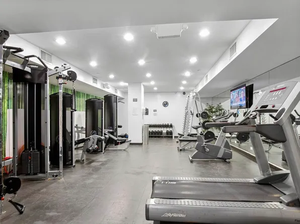 100 West 58th Street image 10 of 14