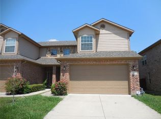 124 Castleridge Dr #B, Little Elm, TX 75068