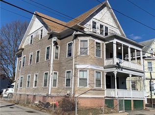 29 Thurston St, Providence, RI 02907