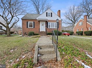 28 Dunvegan Rd, Baltimore, MD 21228