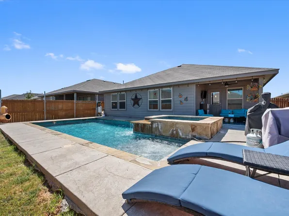10321 Fort Belknap Trl, Crowley, TX 76036