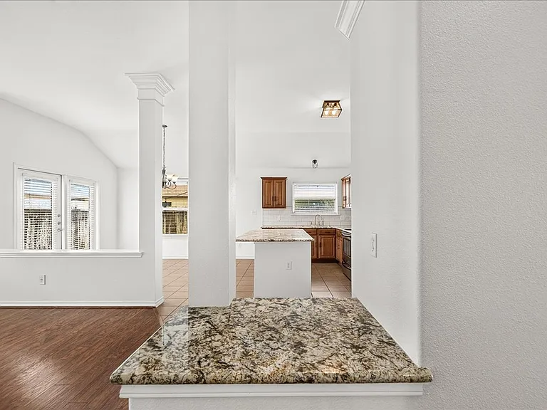 3810 Los Arroyos — Photo 34