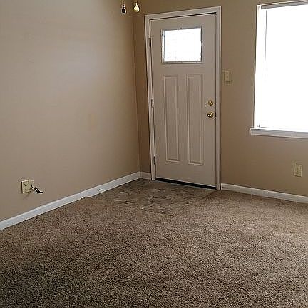 2nd image of 209 Crest Dr