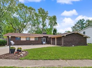 1809 Augusta Dr, Champaign, IL 61821
