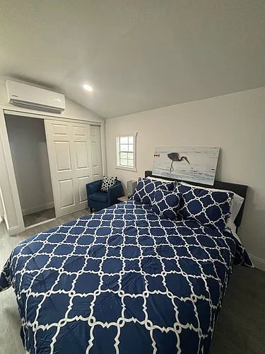 820 White Ln #3 Photo 1