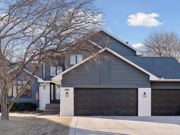 9007 Ashley Ter N, Brooklyn Park, MN 55443