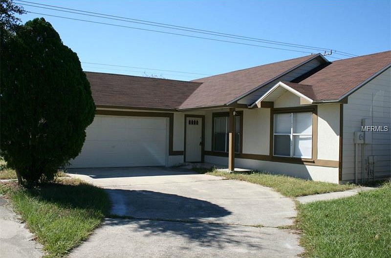 1st image of 212 S Aberdeen Cir