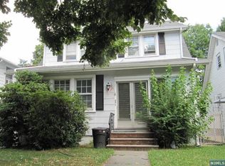 88 Arthur St, Ridgefield Park, NJ 07660