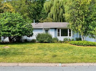338 Pleasant Hill Dr, Winona, MN 55987