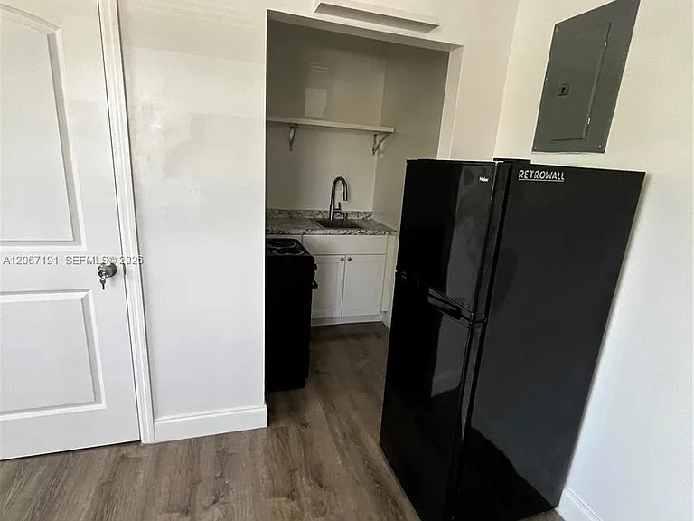 5926 Wiley St #3 — Photo 8