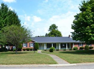 104 McClellan Rd, Greenfield, IN 46140