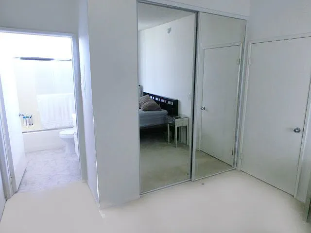 420 S Berendo St #3 — Photo 4