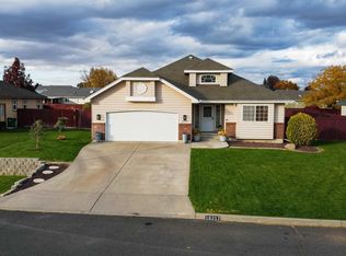 15217 E 22nd Ct, Veradale, WA 99037