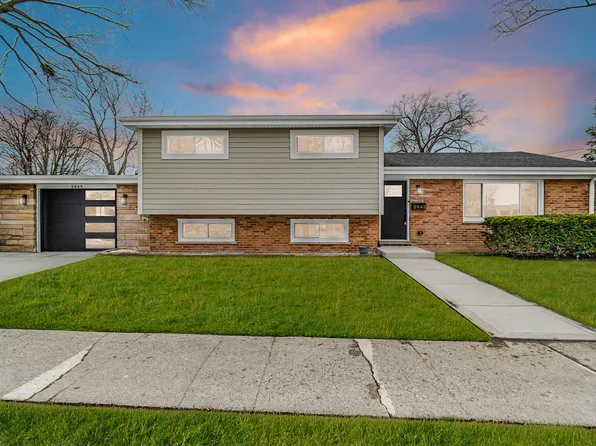 5945 Cleveland St, Morton Grove, IL 60053