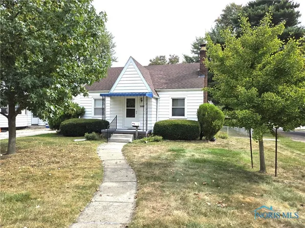 5902 Deane Dr, Toledo, OH 43613