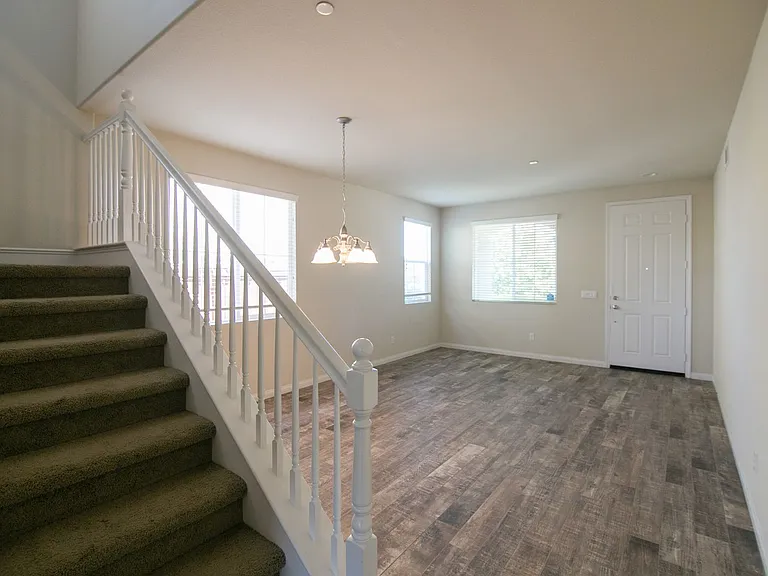 3443 Arborview Dr — Photo 4