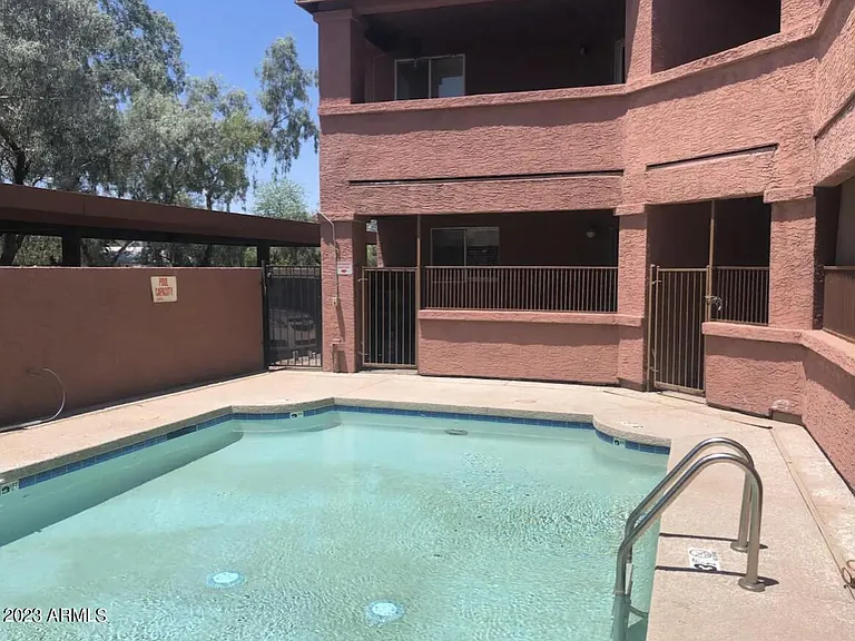 1402 S Jentilly Ln #104 — Photo 30