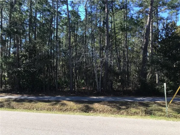 144 Hernando St, Dauphin Island, AL 36528