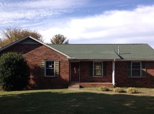 1805 Old Russellville Pike, Clarksville, TN 37043