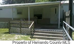 4th image of 19480 Wildwood Dr