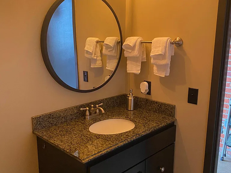 28 Monroe St #301 — Photo 10
