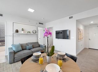 227 NE 2nd St UNIT 2706, Miami, FL 33179
