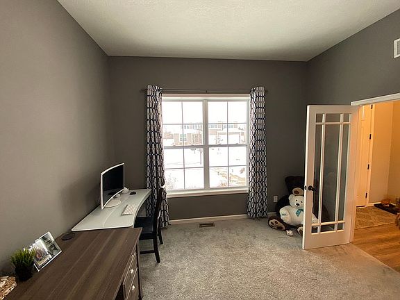 4th image of 3843 Baulistrol Dr