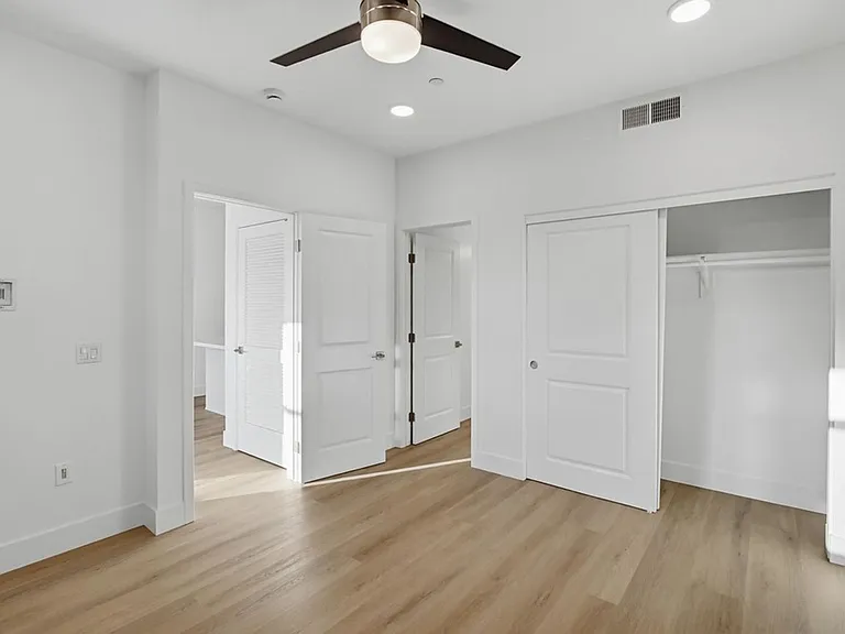 BRAND-NEW Euclid Apartments | National City — Photo 17