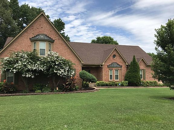 4th image of 4270 Oakland Dr