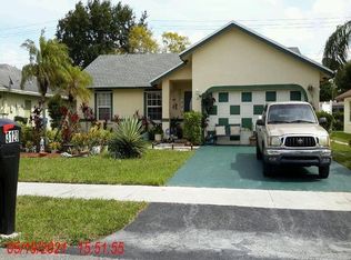 3120 NW 43rd Pl, Oakland Park, FL 33309
