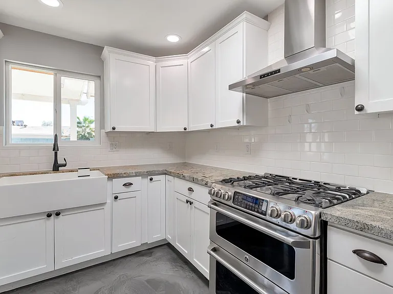 2801 N Granite Reef Rd — Photo 8