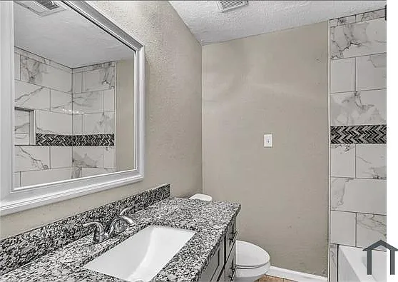 9311 Golden Wood Ln — Photo 7