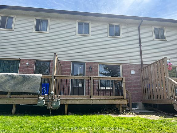 5th image of 1115 Nellis St #22