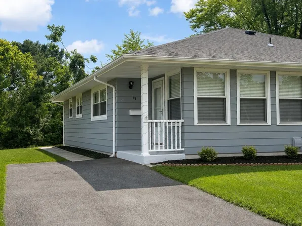 19 Niagara Dr, Toms River, NJ 08753