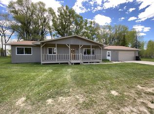 6 Cedar Dr, Encampment, WY 82325