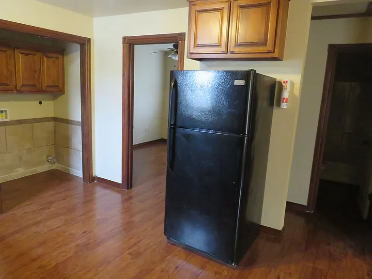 1604 NW Lindy Ave — Photo 6