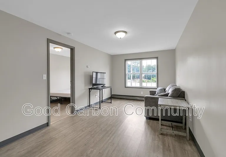 48 Water St #203 — Photo 5