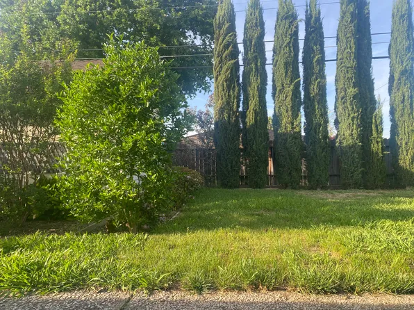 1124 Amberwood Rd, Sacramento, CA 95864