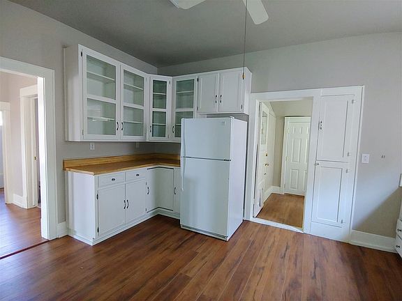 5th image of 513 N Missouri Ave