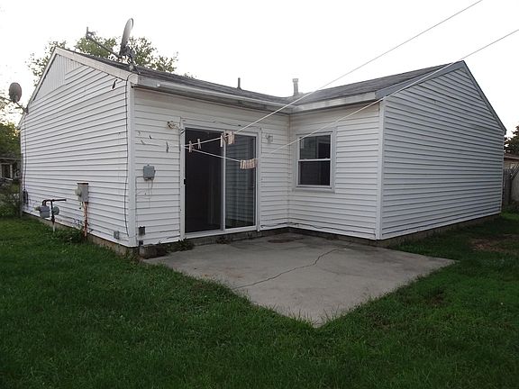 4th image of 1224 Fairwood Ave