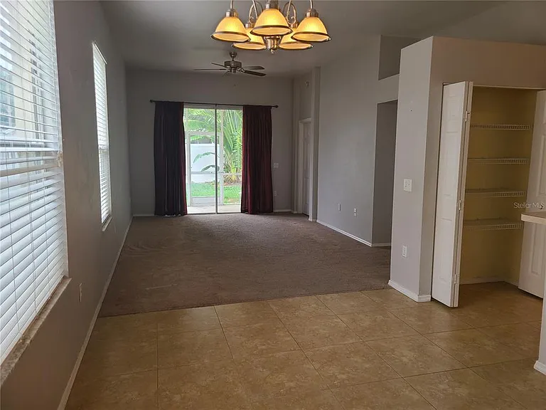 6234 Blackberry Ln — Photo 8