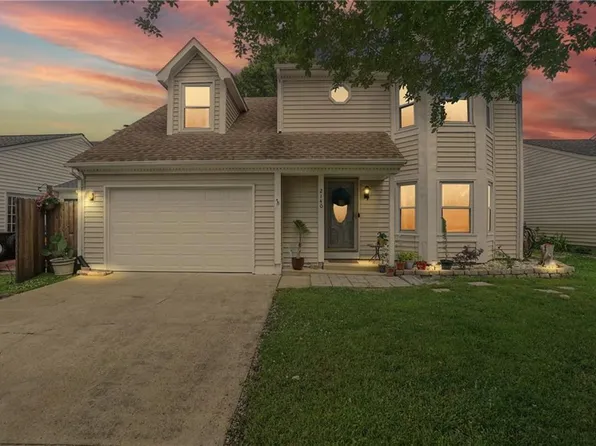 2140 Eagle Rock Rd, Virginia Beach, VA 23456