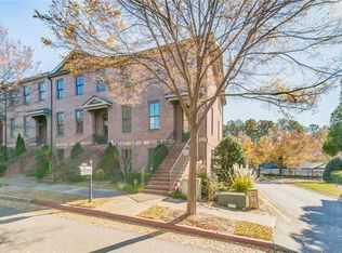 2024 Heathermere Way, Roswell, GA 30075