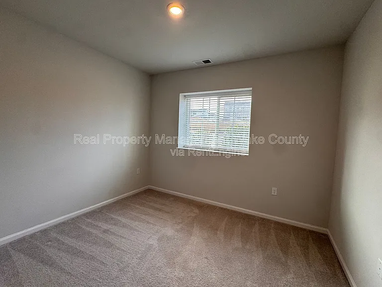 410 Odham Ln — Photo 18