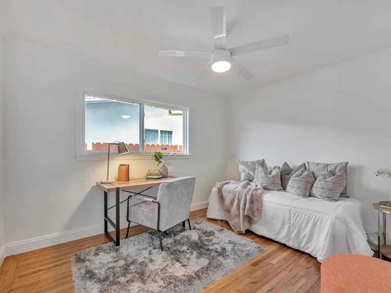 2319 S Norfolk St — Photo 13